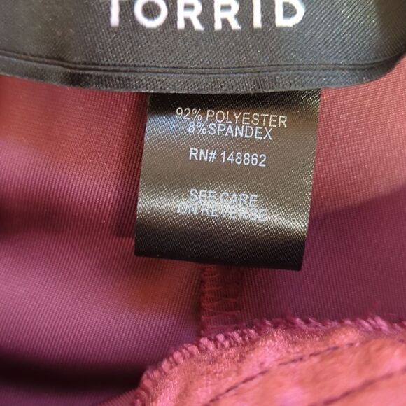 Torrid Pull-On Relaxed Taper Velvet High-Rise Pant sz 1 - Picture 6 of 10